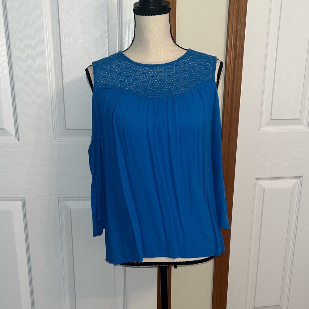 DR2 Blue Lace Blouse